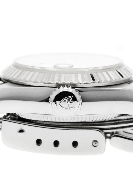 Disney Christmas 2025 Lil Rin Rin Plush Badge Red New